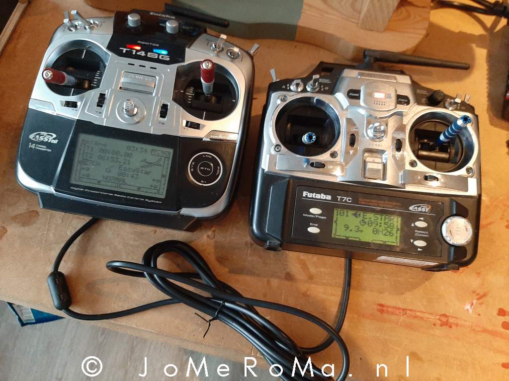 Koppelen van de beide zenders